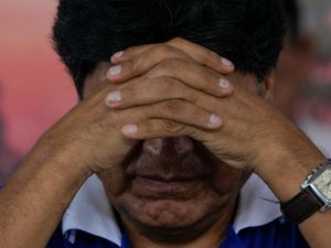 Supporting image for story: Bolivian judge orders arrest of ex-president Evo Morales in sex abuse case
