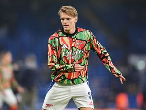 Supporting image for story: Arsenal captain Martin Odegaard back in London after being ruled out for Norway