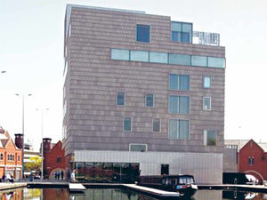 Supporting image for story: Opening hours to be cut at Walsall's New Art Gallery