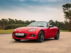Supporting image for story: 5 fun summer cars for less than £5,000
