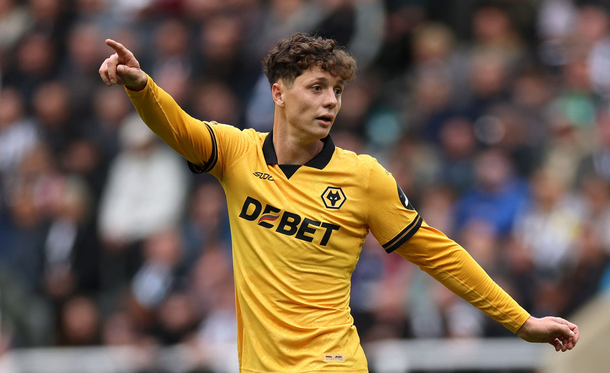 Liam Keen comment: Decision-making, player versatility and Wolves formation conundrum