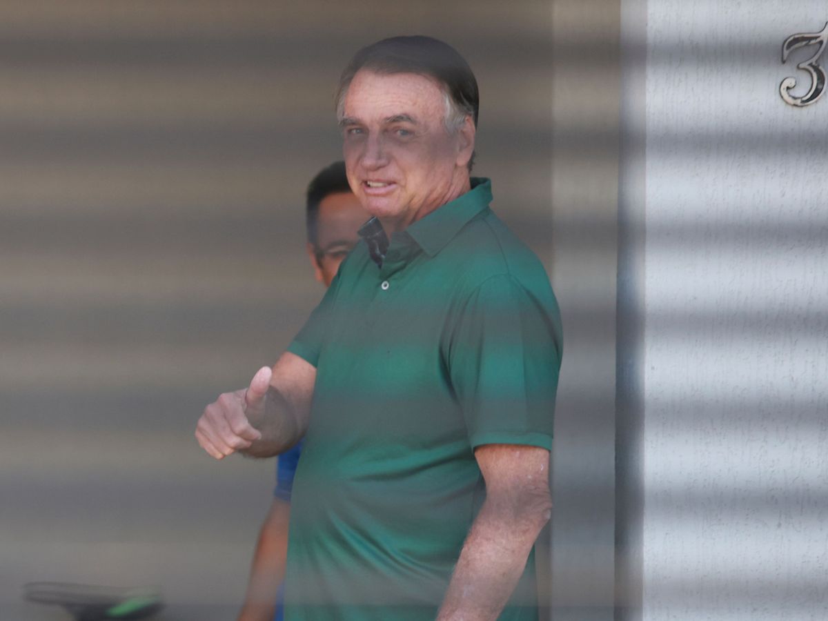 Majority of judges vote to convict Bolsonaro of plotting attempted coup
