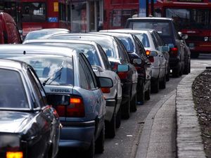 Supporting image for story: Most teachers would support a ban on cars outside school gates, study finds