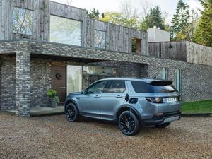 Supporting image for story: Land Rover Discovery Sport and Range Rover Evoque now available as plug-in hybrids