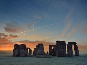 Supporting image for story: Rhodes on old chestnuts, fearless navvies and why carrots are sometimes better than sticks