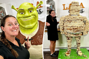 Lara and the Shrek cake