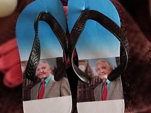 Supporting image for story: Super-fan who loves MP Dennis Skinner gets amazing themed birthday gift