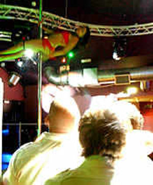 Supporting image.