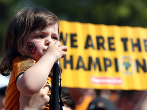 Supporting image for story: PICTURES: West Park promotion party hosts Wolves heroes in front of 30,000 fans