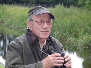 Supporting image for story: Tributes to birdwatcher Bill