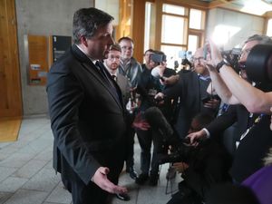 Supporting image for story: Minister resigns after clash with Tory MSP