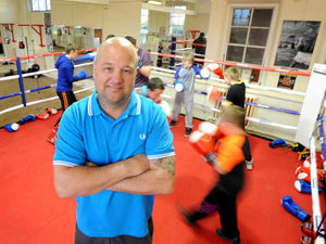 Supporting image for story: Ring stars to attend Richie Carter's club show