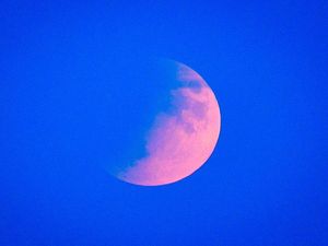 Supporting image for story: Chinese probe reveals clues about the lunar surface on the far side of the Moon