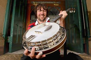 Supporting image for story: Stafford folk star Dan Walsh in hometown show - with video