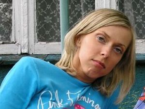 Supporting image for story: Human remains found in search for woman missing for nearly 20 years