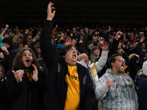 Supporting image for story: Jeff Shi column on season ticket prices