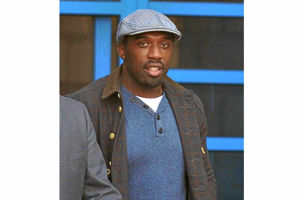 Supporting image for story: Convicted cowboy roofer faces jail after admitting latest con over £750