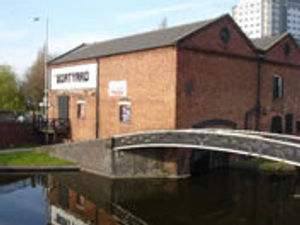 Supporting image for story: Former Canal Club becomes kitchen showroom