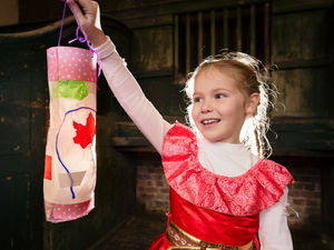 Supporting image for story: Families make lanterns ahead of Attingham Park parade