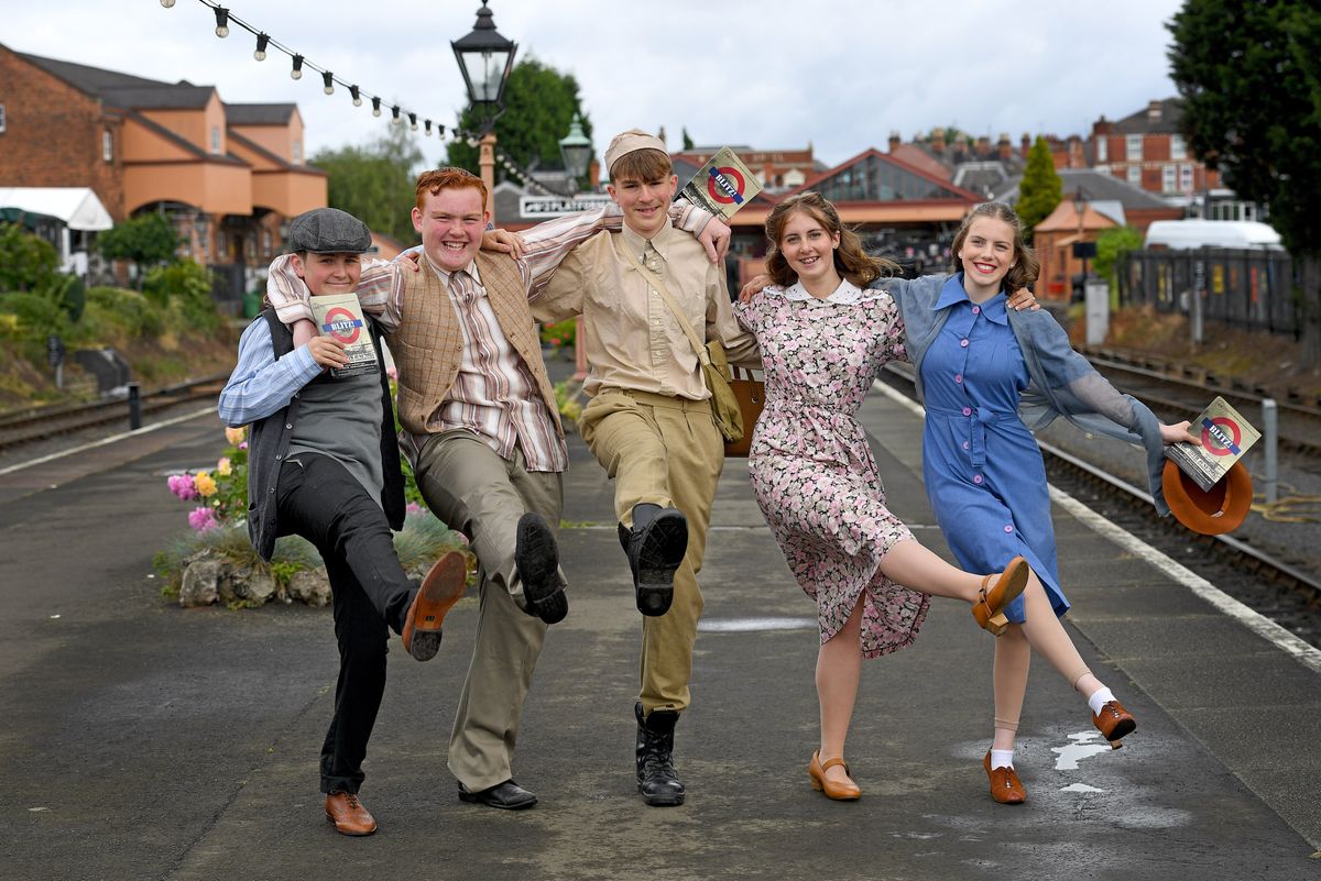 All Aboard!: 15 fantastic images of the Severn Valley Railway 1940s extravaganza