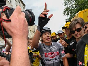 Supporting image for story: Jasper Philipsen holds off Wout Van Aert to win stage 13 sprint after late crash
