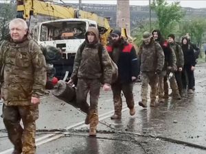 Supporting image for story: Russian forces ‘take full control of Mariupol steel plant’