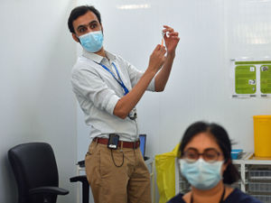 Supporting image for story: Concerns grow over people refusing Covid jab in West Midlands as misinformation spreads