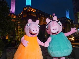 Mummy Pig’s baby gender reveal announcement