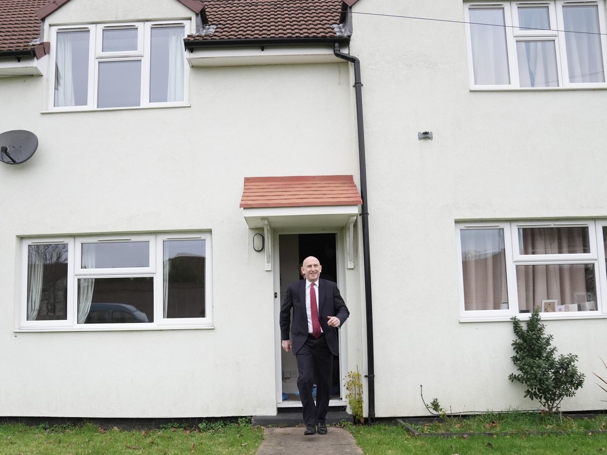 Legally binding standards to be placed on military homes under renting reforms