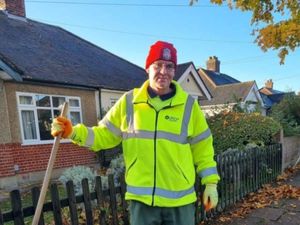 Supporting image for story: Afghan migrant charged with murder after London triple stabbing