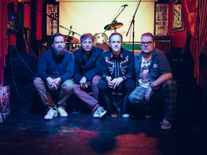 Supporting image for story: Stourbridge's Amoeba Teen releasing new album