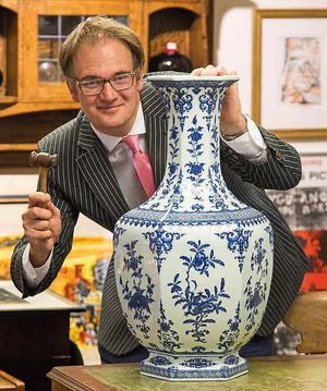 Charles Hanson with the vase