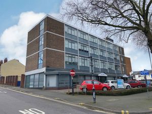 Supporting image for story: Investors eye fully-let Walsall office block in auction with price tag of £900k