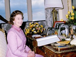 Supporting image for story: What was a day in the life of the Queen like? Her Majesty's daily schedule