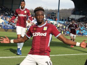 Supporting image for story: Sheffield Wednesday 1 Aston Villa 3 - Report and pictures