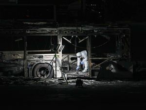 Supporting image for story: Explosions on three Israeli buses in ‘militant attack’, police say
