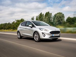 Supporting image for story: Used car market grows in 2021 but falls short of pre-pandemic average