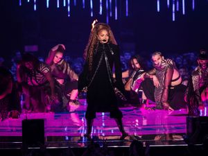 Supporting image for story: Janet Jackson chats to 11-year-old musician during sold-out concert in LA