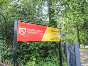 Supporting image for story: Six teenagers arrested after 15-year-old is stabbed at Birmingham school