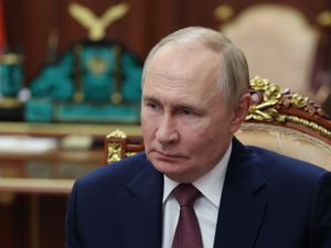 Supporting image for story: Putin directs drills of Russian nuclear forces as summit with Trump put on hold