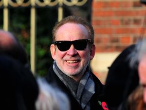 Supporting image for story: Roxy Music guitarist Phil Manzanera honoured with OBE
