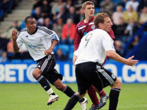 Supporting image for story: Bucks 5 Hyde 0 - match report