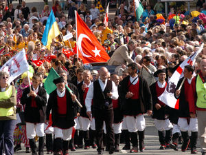 Supporting image for story: Terry Waite: Eisteddfod can bring harmony to dangerous world