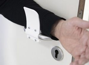 Hands-free door opener