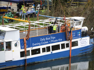 Supporting image for story: Hard workers needed as Sabrina crew gears up for Shrewsbury spring time boat lift