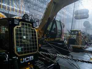 Supporting image for story: JCB machines take a bow in latest Alien movie