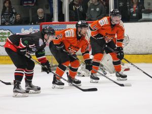 Supporting image for story: Cup line-up is confirmed for Telford Tigers