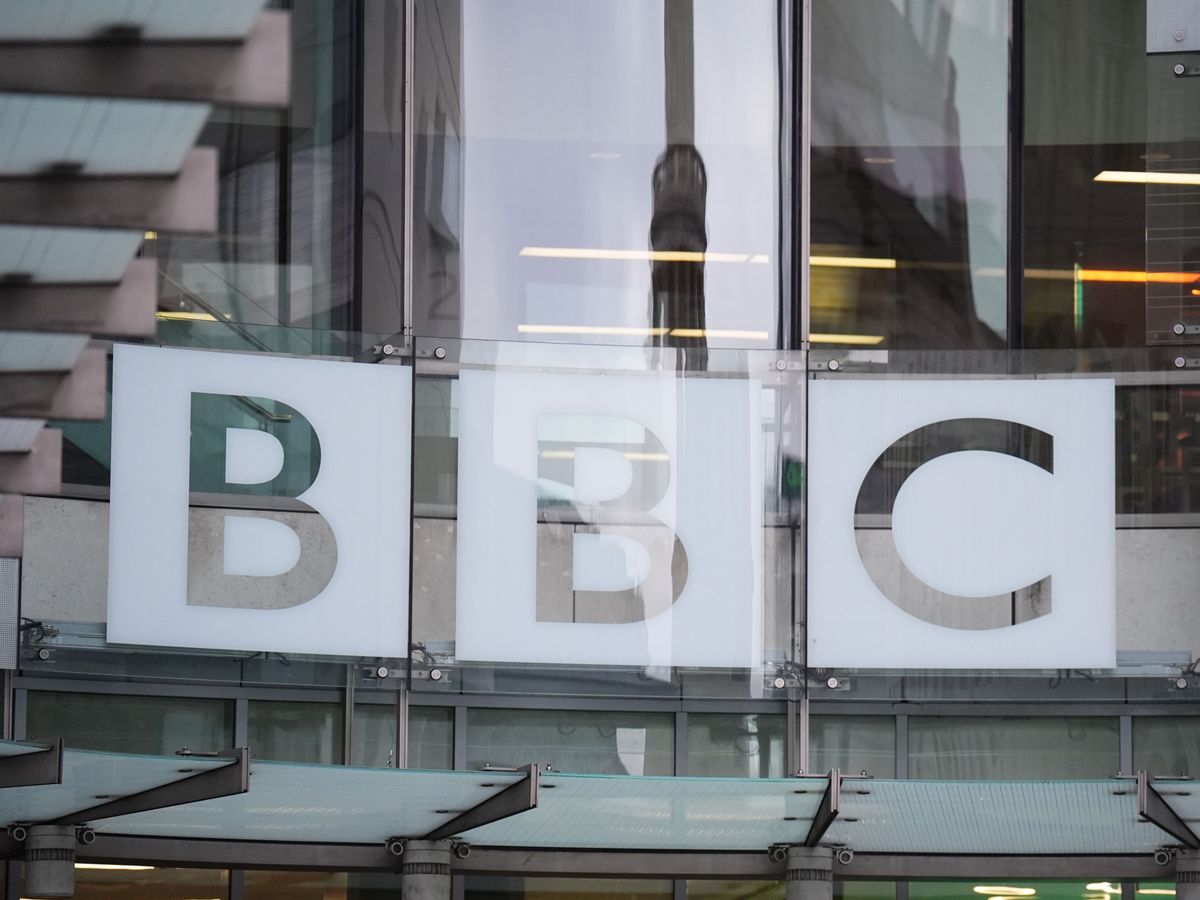 Government sets out plans to reform licence fee in BBC royal charter review