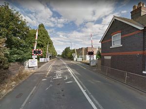 Supporting image for story: Road closed and rail services delayed after crash at Shrewsbury level crossing