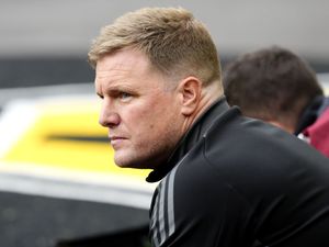 Supporting image for story: Eddie Howe says his focus is on lifting a trophy with Newcastle